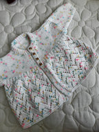 3-6 multicoloured fleck cat button cardi