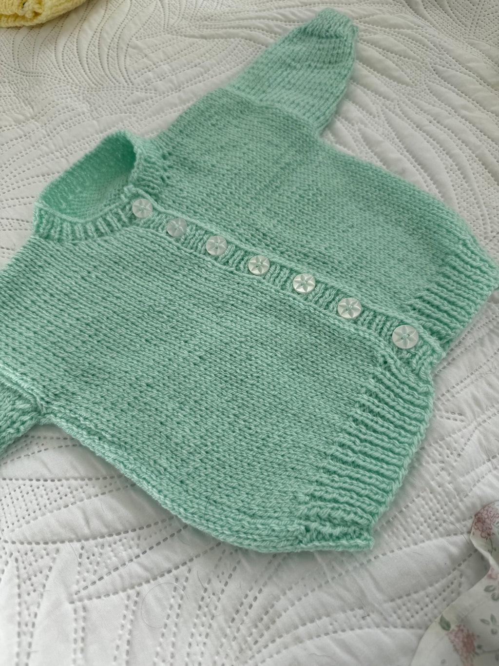 6-9 green cardi