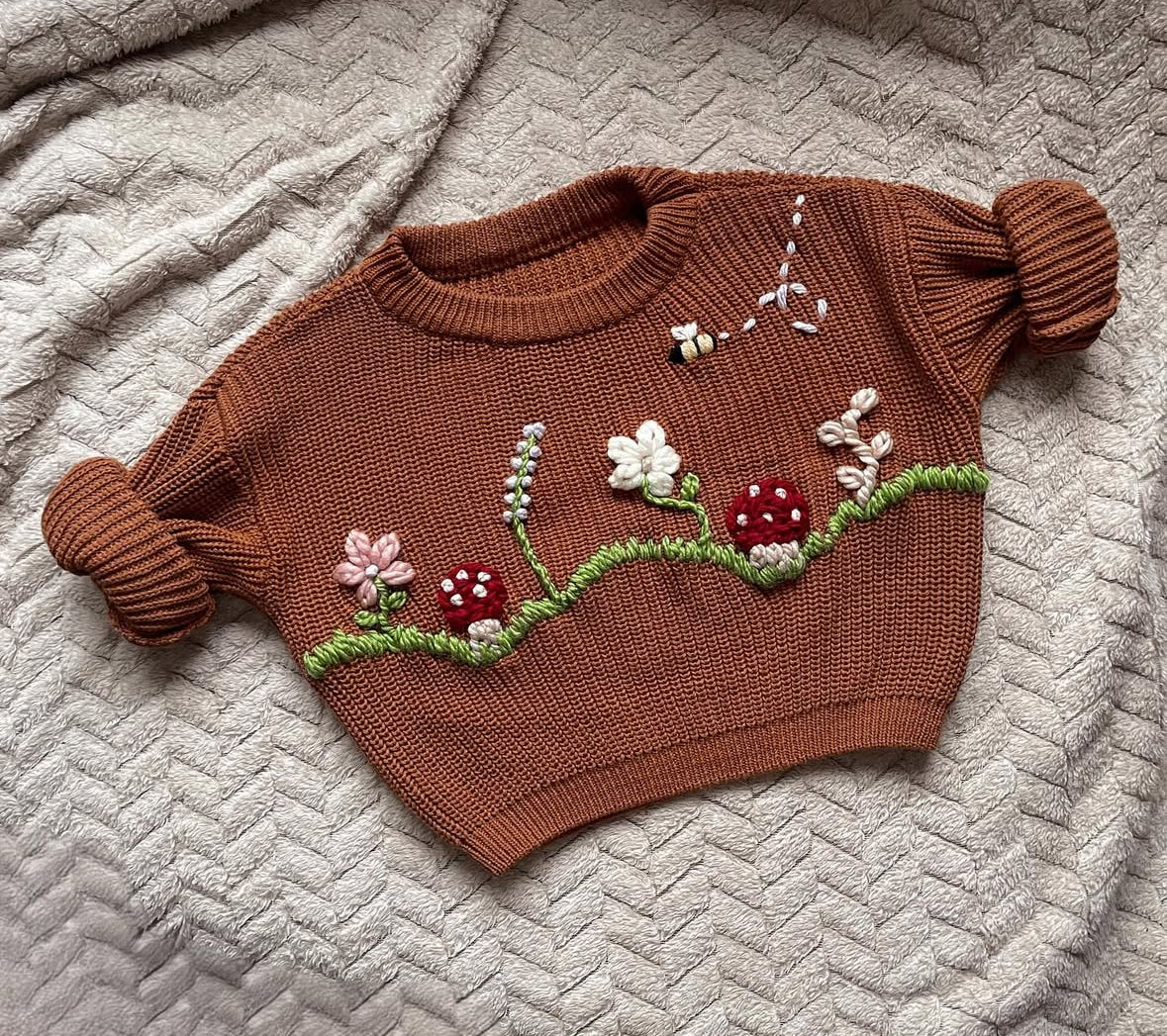 Woodland jumper