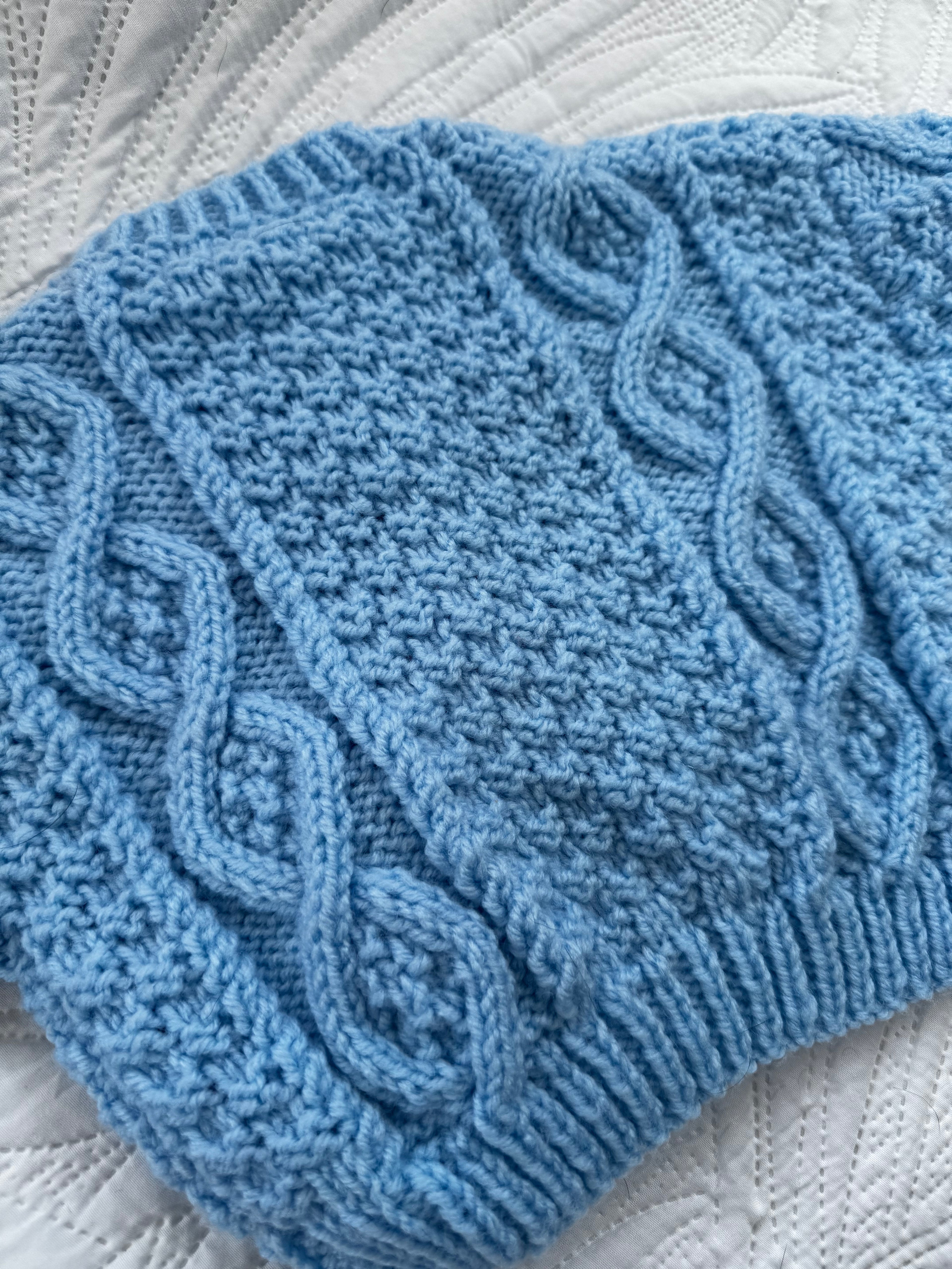 6-12 (+) blue Aran cardi