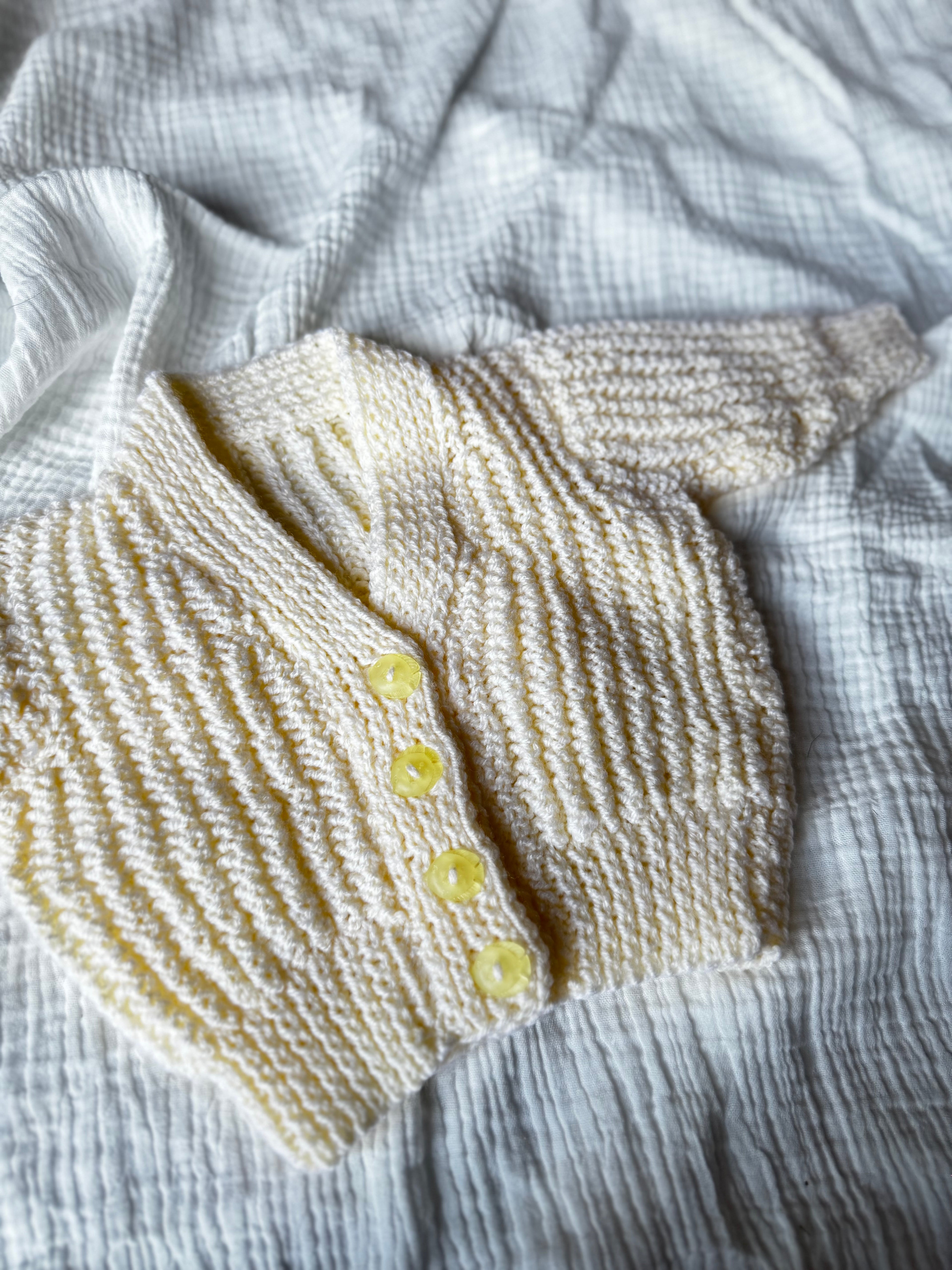 3-6 lemon/cream chunky knit