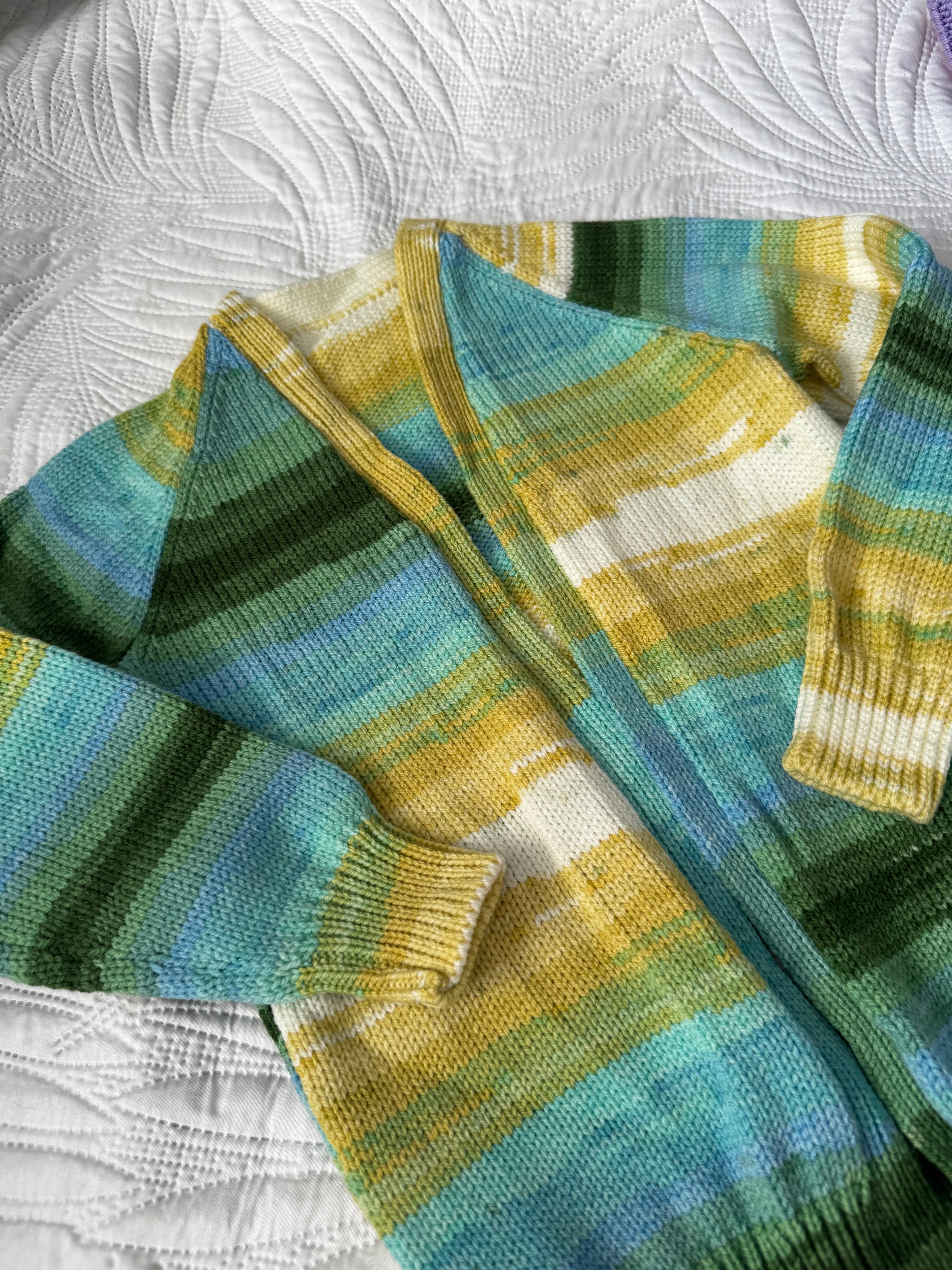 5-7yrs blue green stripe cardi