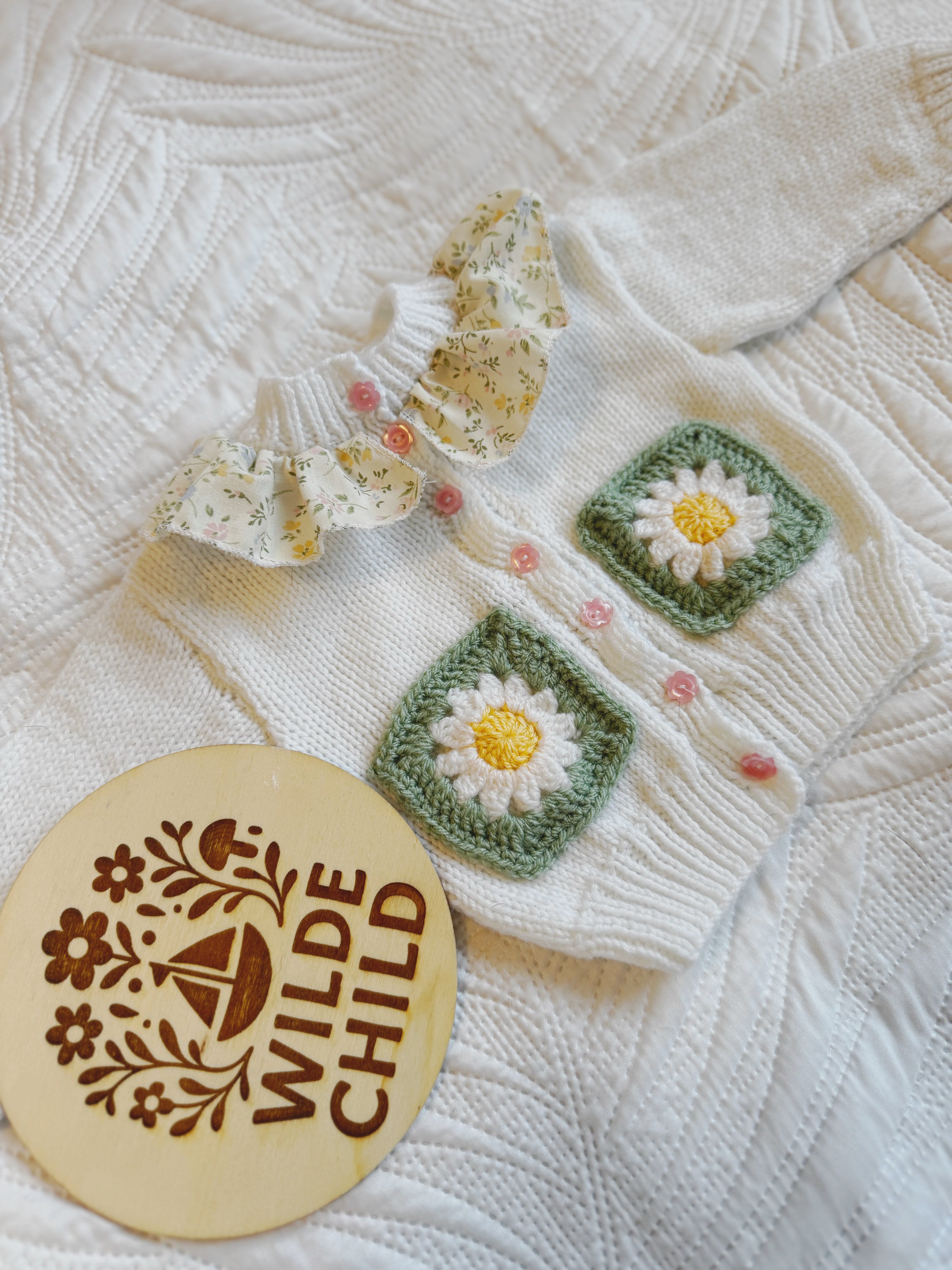 3-6 Frill collar patch pocket cardi
