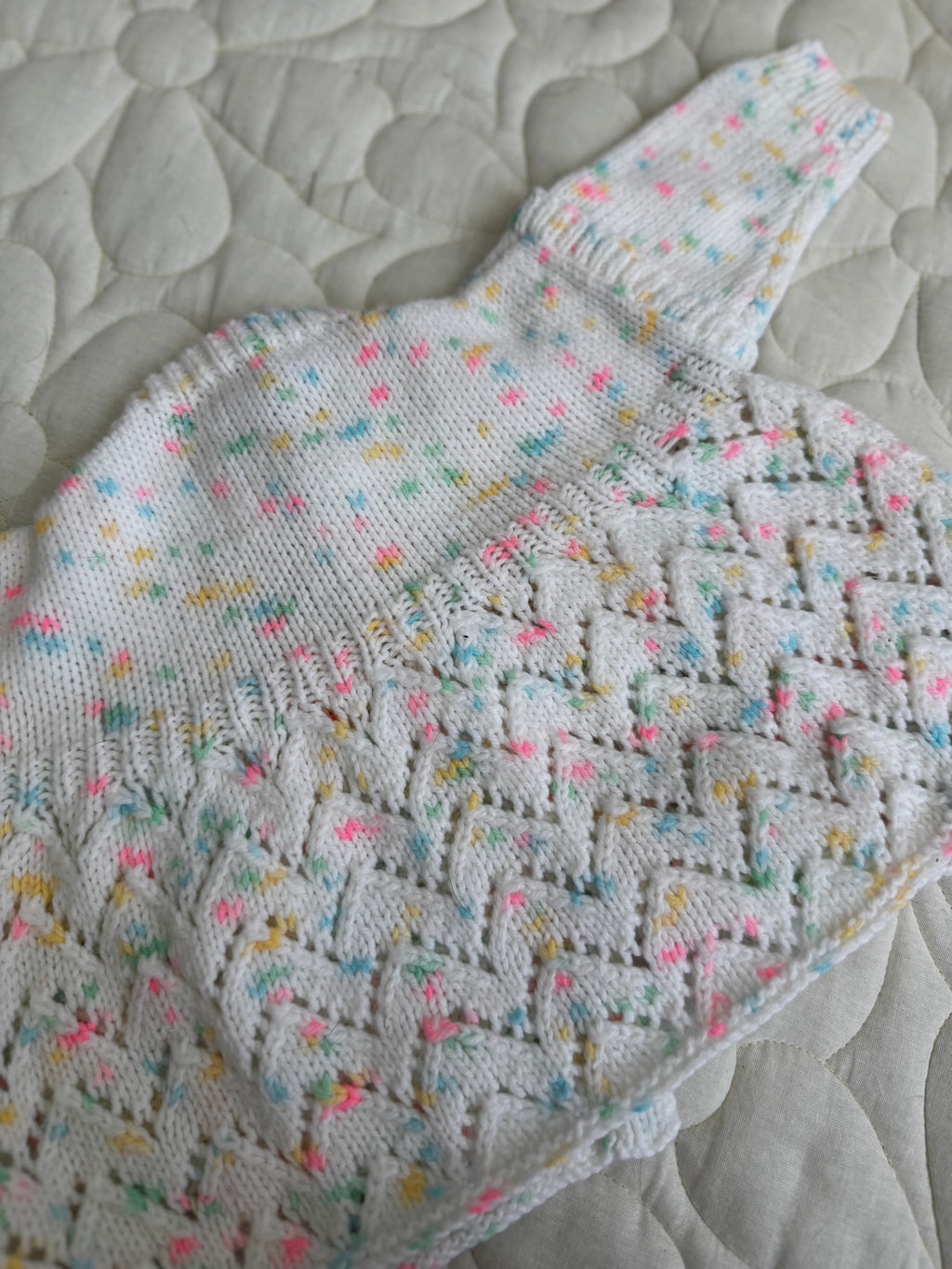 3-6 multicoloured fleck cat button cardi