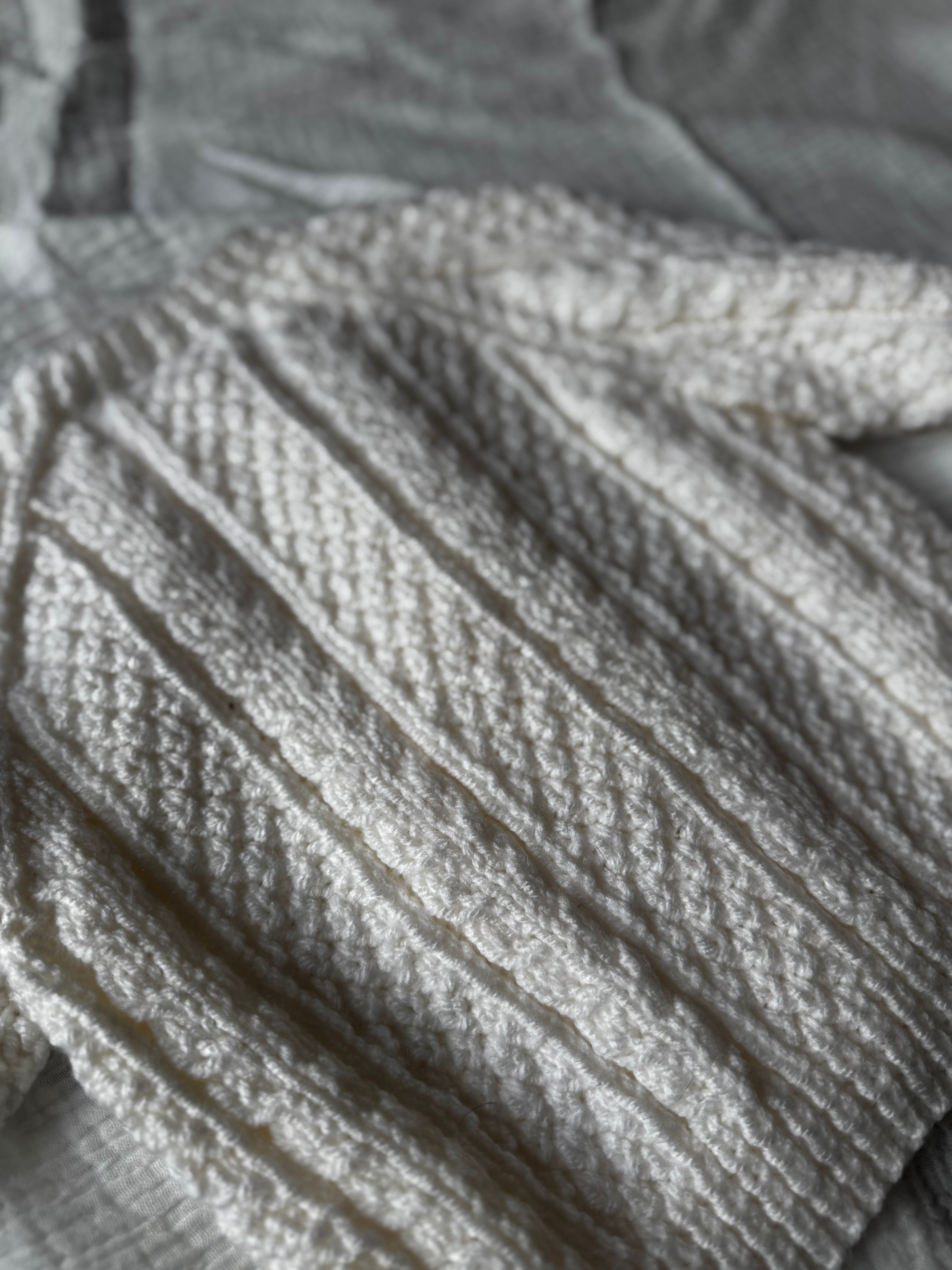 12-18m White cardi