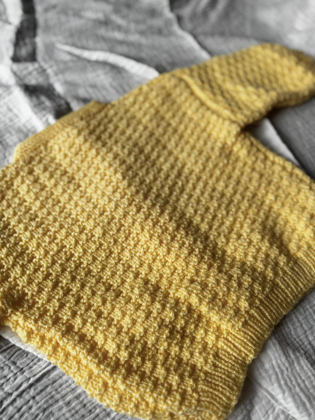 12-24m yellow hand knit
